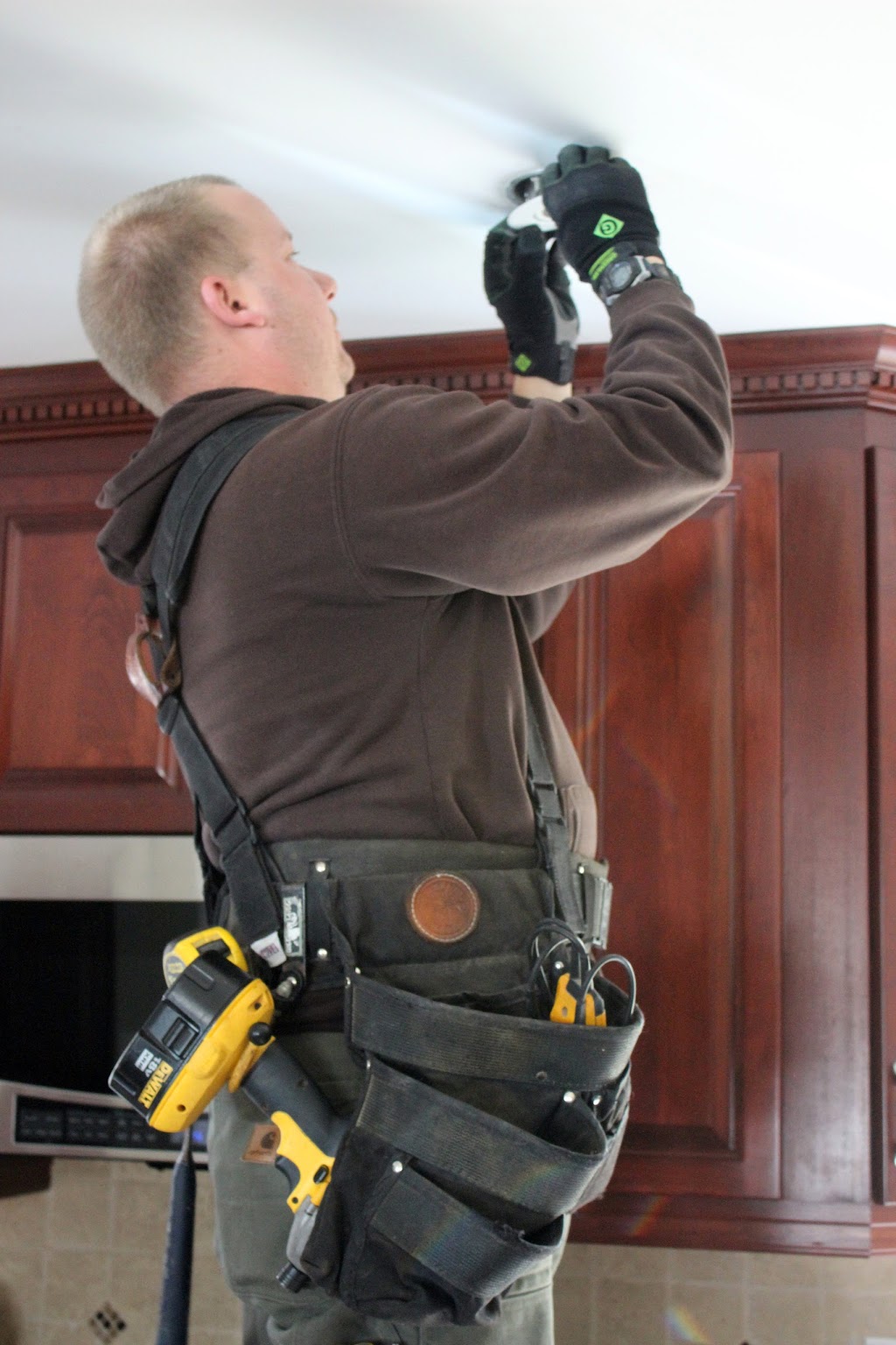 Read & Read Electric Inc. | 7 Lazy Nol Ct, Stittsville, ON K2S 1T5, Canada | Phone: (613) 880-8993