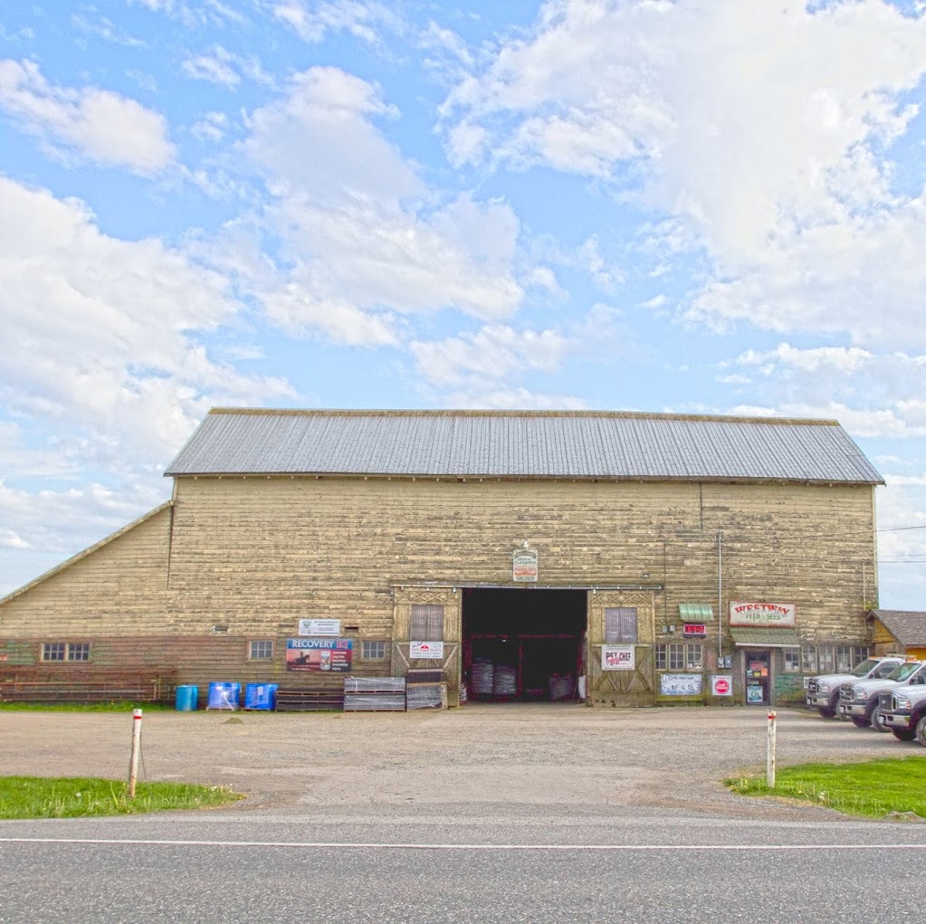Westway Feed & Hay Sales | 10600 Ladner Trunk Rd, Delta, BC V4K 3N3, Canada | Phone: (604) 590-9355