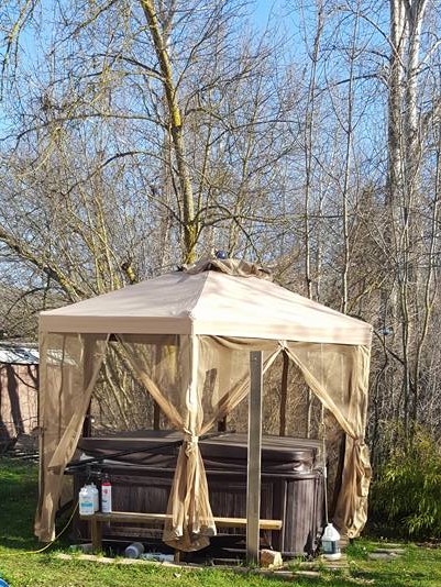 Blue Heron Hideout | 3115 Reimche Rd, Lake Country, BC V4V 1V4, Canada | Phone: (250) 212-3644