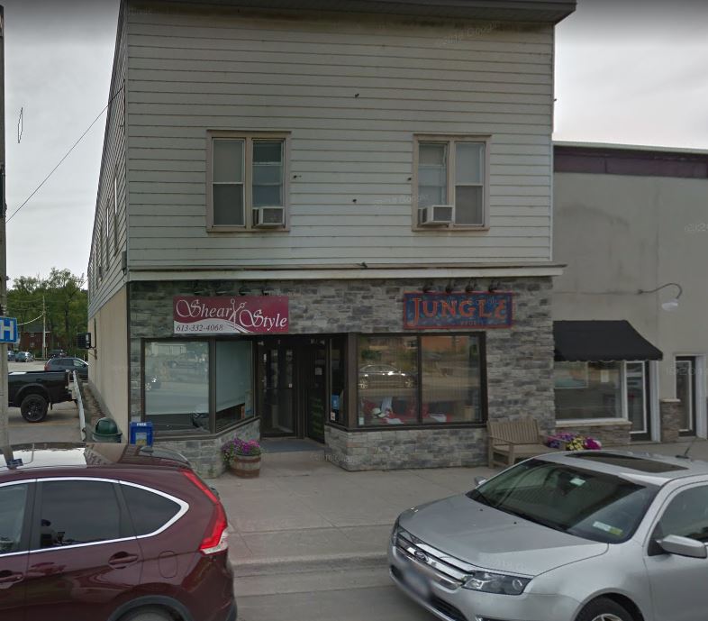 Shear Style | 8 Hastings St N, Bancroft, ON K0L 1C0, Canada | Phone: (613) 332-4068