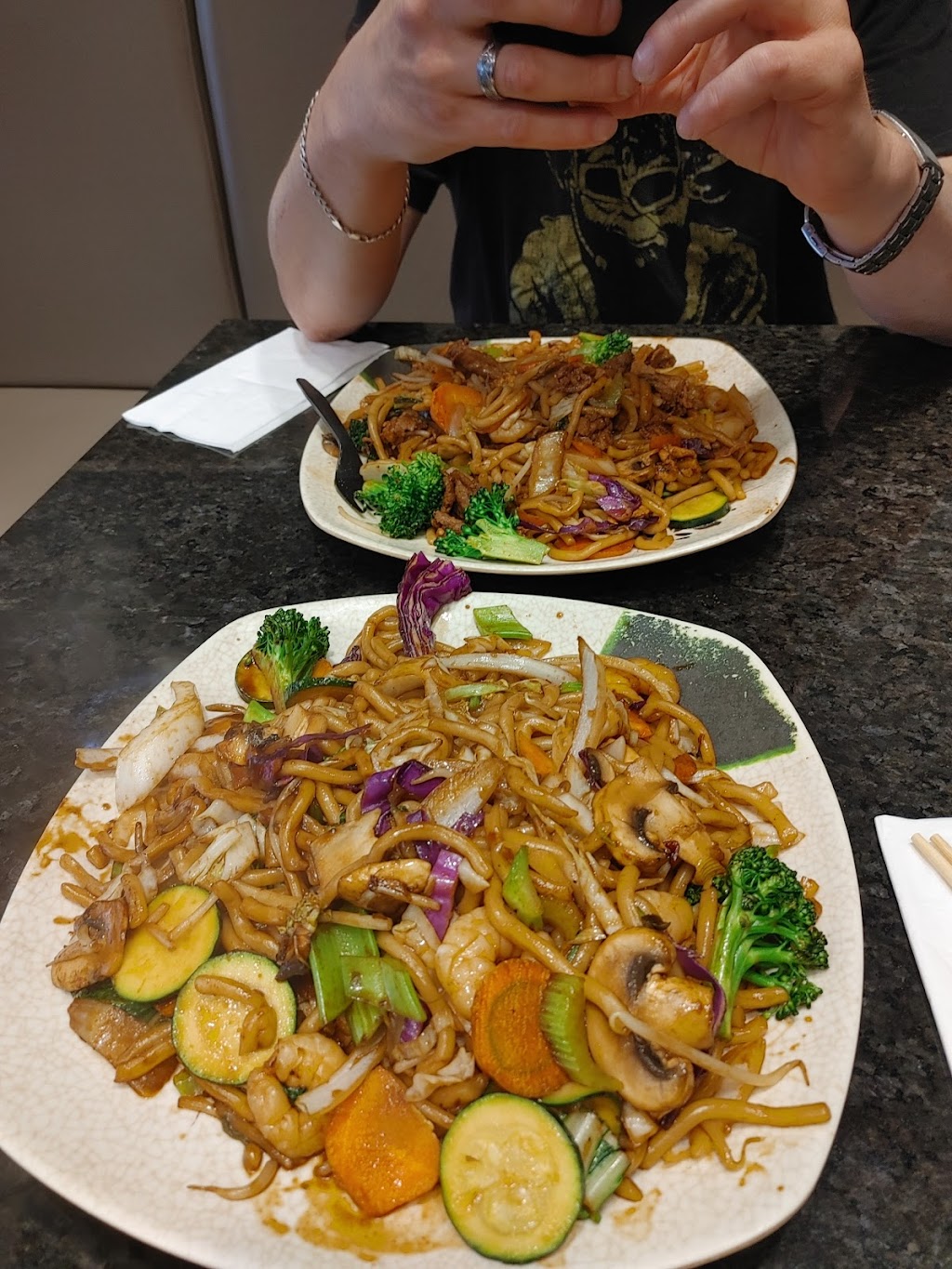 Palatal Stir Fry Express | 2230 McPhillips St, Winnipeg, MB R2V 3C8, Canada | Phone: (204) 691-1889