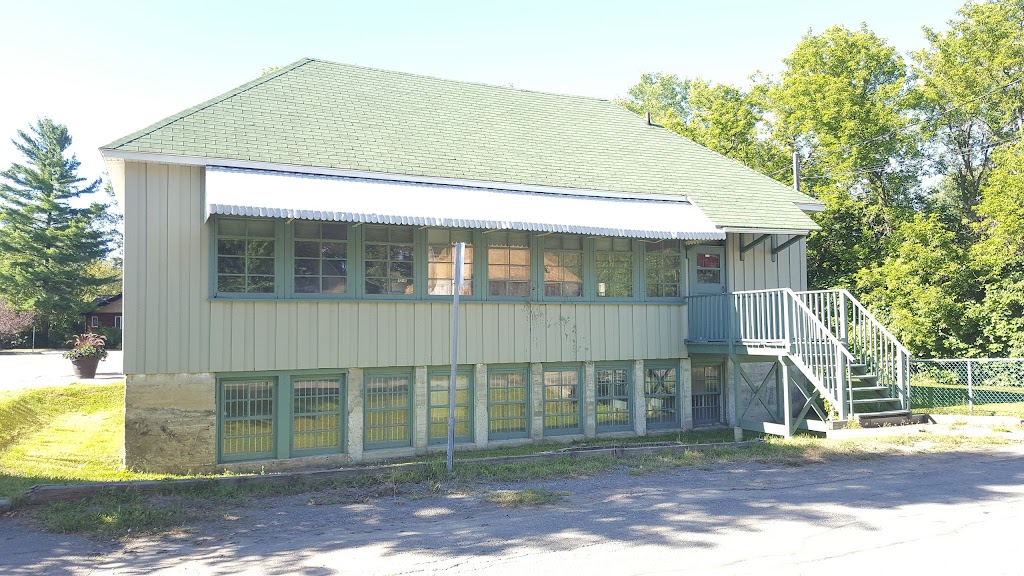 Centre culturel et communautaire de Prévost | 794 Rue Maple, Prévost, QC J0R 1T0, Canada | Phone: (450) 224-4484
