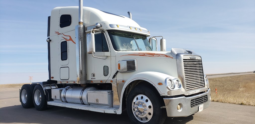 New West Truck Centres | 1001 41 St N, Lethbridge, AB T1H 6J3, Canada | Phone: (403) 327-7611