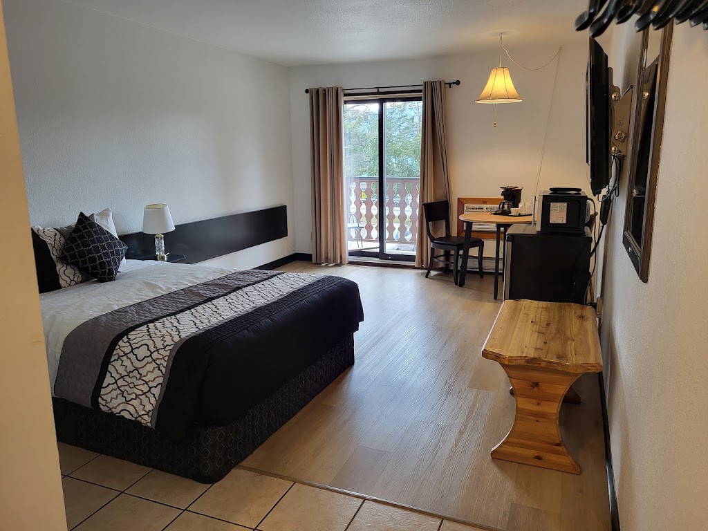 Alpen Motel | 5022 BC-93, Radium Hot Springs, BC V0A 1M0, Canada | Phone: (250) 347-9823