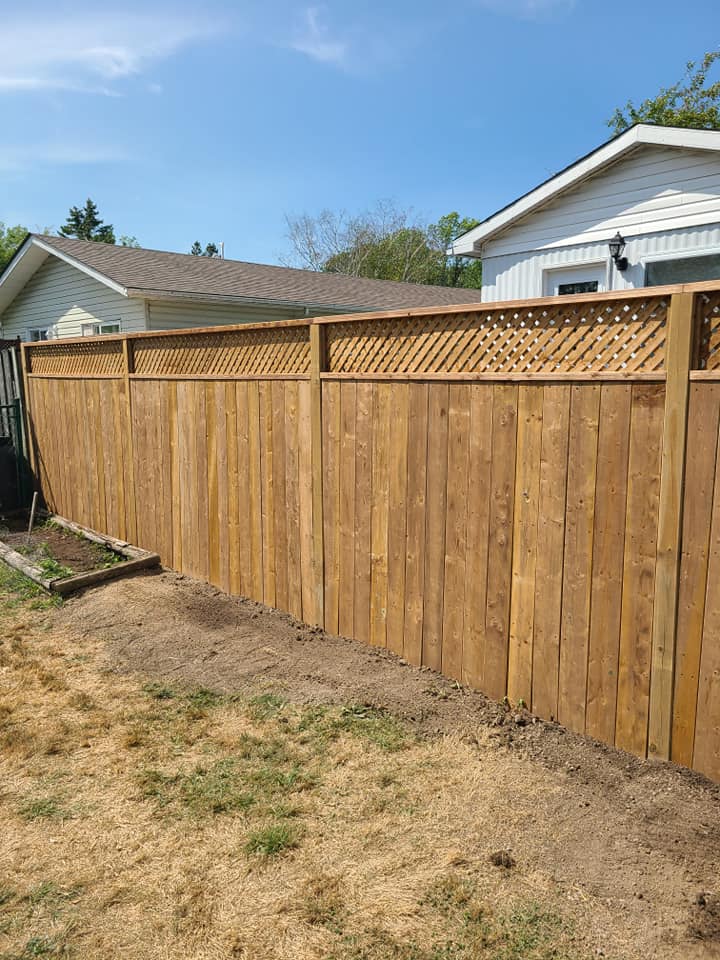 Mulville Landscaping | 674 Front St, Trenton, ON K8V 4S1, Canada | Phone: (613) 827-3377