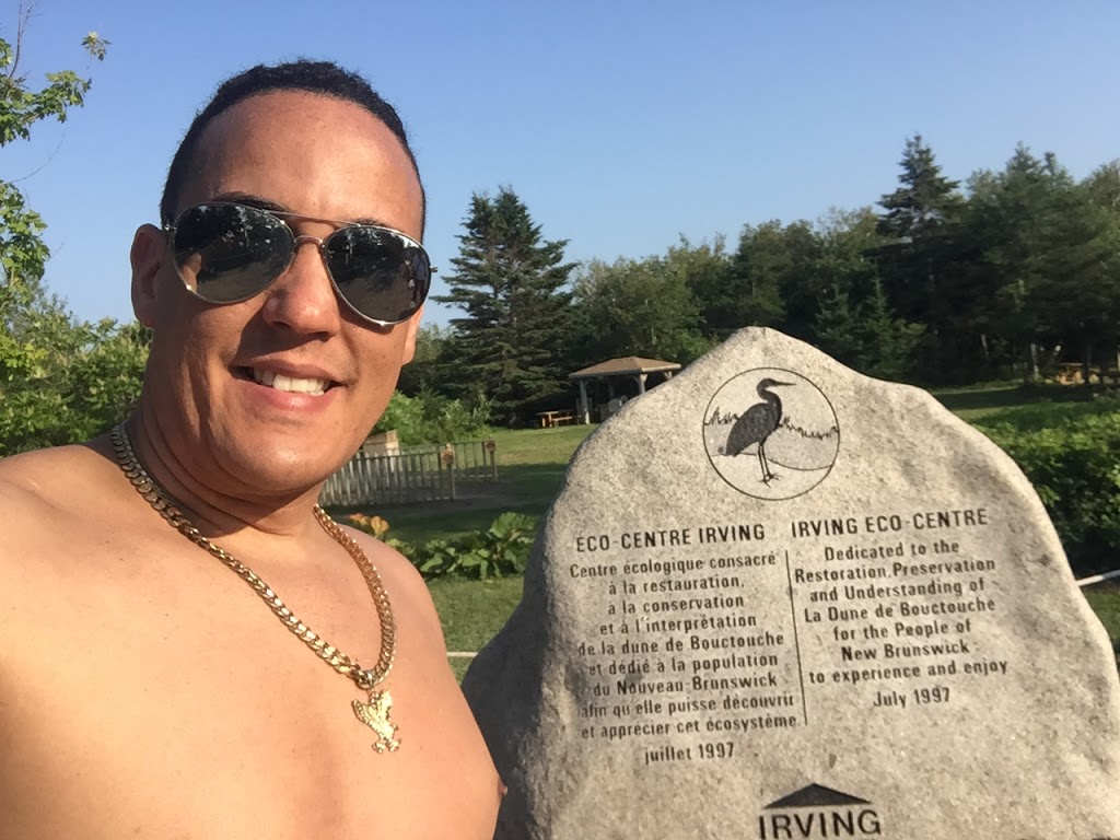 Au Petit Chalet de la Dune | route, 1876 NB-475, Saint-Édouard-de-Kent, NB E4S 4W9, Canada | Phone: (506) 531-0743