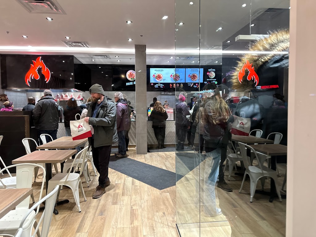 Poulet Rouge Varennes | 1629 QC-132, Varennes, QC J3X 1P7, Canada | Phone: (450) 929-0606