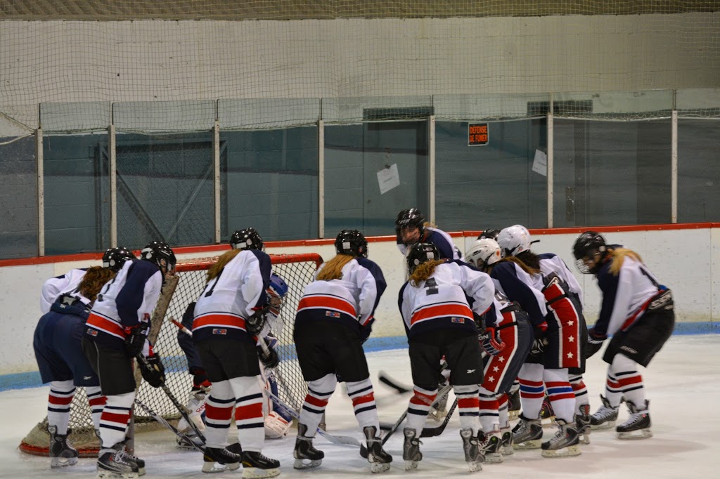 Arena St-Boniface | 180 Rue Langevin, Saint-Boniface, QC G0X 2L0, Canada | Phone: (819) 535-1416