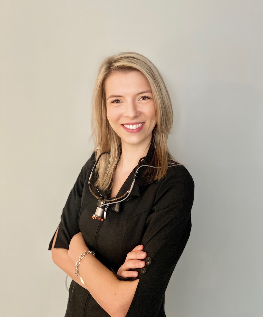 Stéphanie Dumas-Laflamme, Dentiste | 1185 Rue Notre-Dame, Lavaltrie, QC J5T 1R6, Canada | Phone: (450) 586-5006