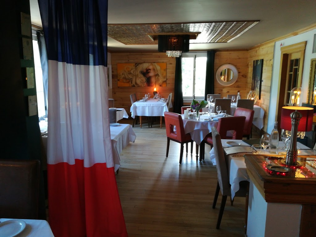 Restaurant Le Prieuré | 402 Boulevard de lAnge-Gardien, LAssomption, QC J5W 1S5, Canada | Phone: (450) 589-6739