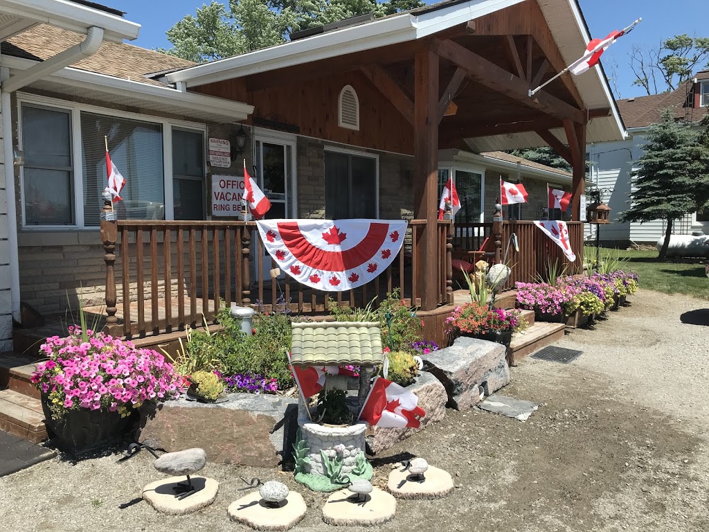 Jays Motel and Restaurant | Talbot Road, 3313 ON-3, Jarvis, ON N0A 1J0, Canada | Phone: (519) 587-5717
