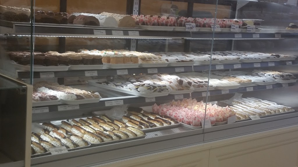 Giant Tiger | 601 Dundas St W, Whitby, ON L1N 2N3, Canada | Phone: (905) 666-4744