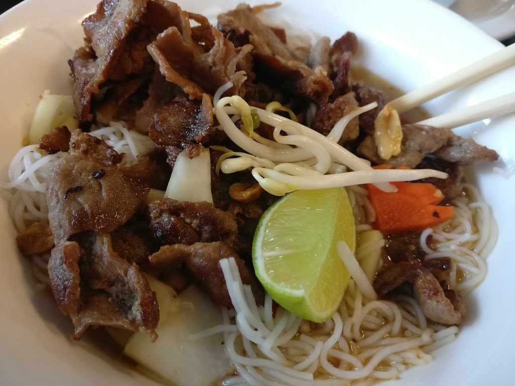 Lotus Island Vietnamese Eatery | 1381 Lakeshore Rd E #1, Mississauga, ON L5E 1G6, Canada | Phone: (905) 990-3689
