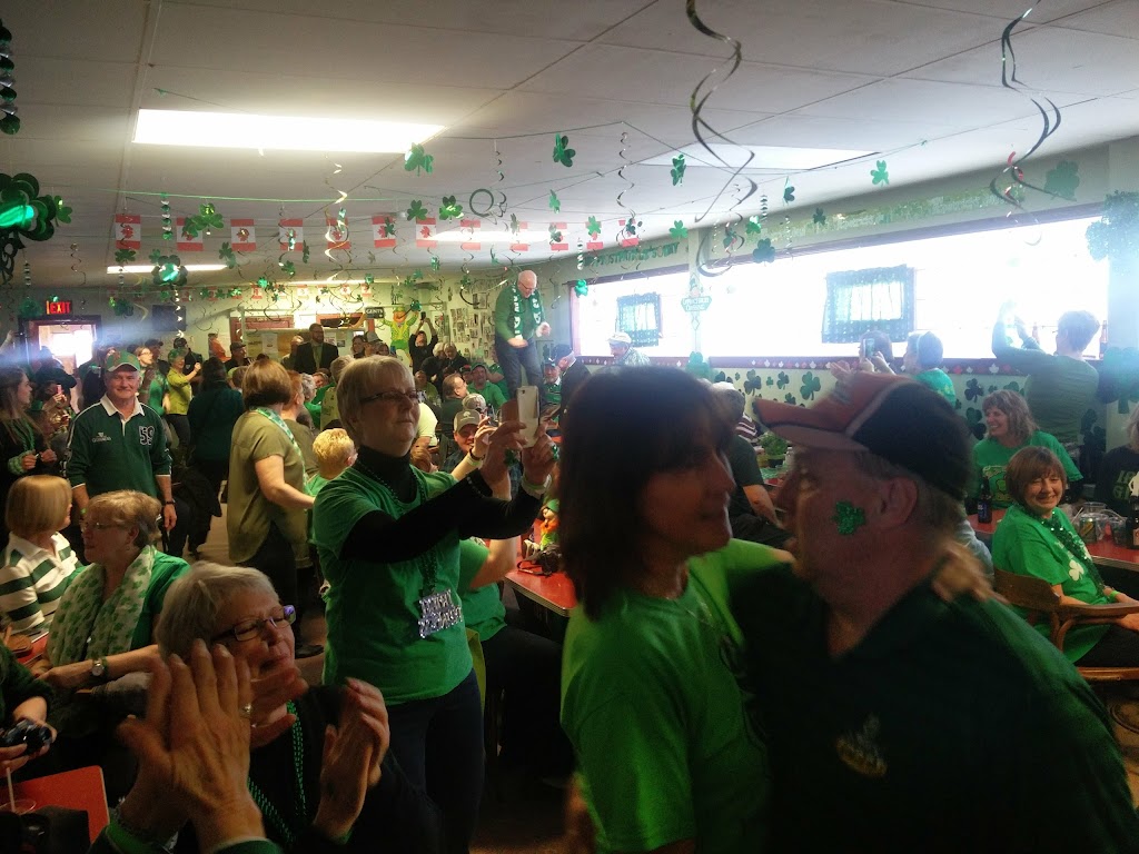 Douglas Tavern | 5240 Queen St, Douglas, ON K0J 1S0, Canada | Phone: (613) 649-2242