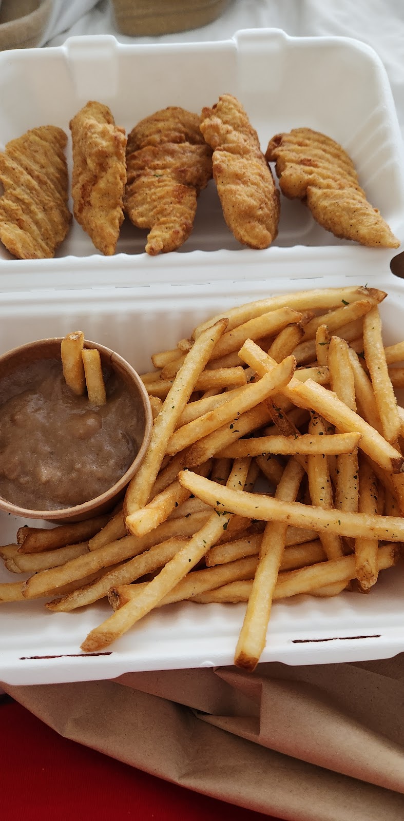 Dimitris Restaurant | 3723 Redford St, Port Alberni, BC V9Y 3S3, Canada | Phone: (250) 724-4522