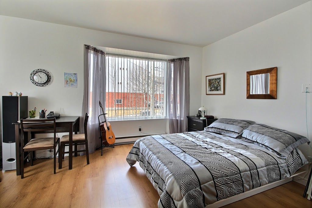 Manoir Du Bel Age | 1420 Rue de lEtna, Québec, QC G3K 1X9, Canada | Phone: (418) 847-6969
