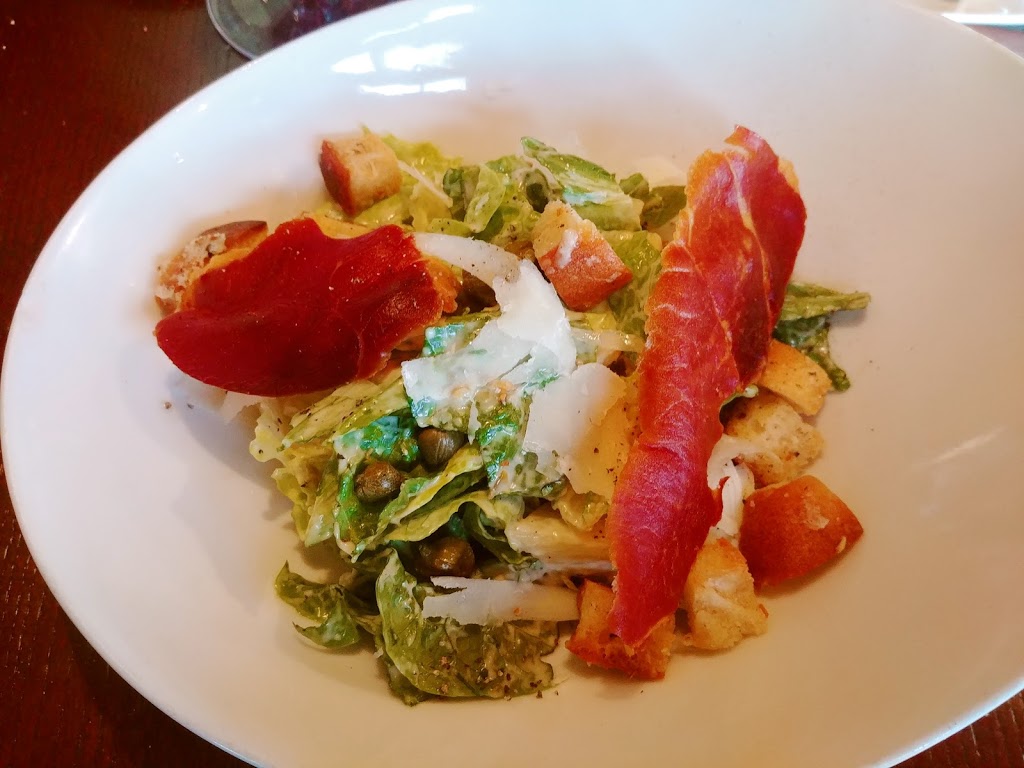 Restaurant Le St-Ours | ---lAchigan,, 1159 Rue Principale, Saint-Roch-de-lAchigan, QC J0K 3H0, Canada | Phone: (450) 705-6877