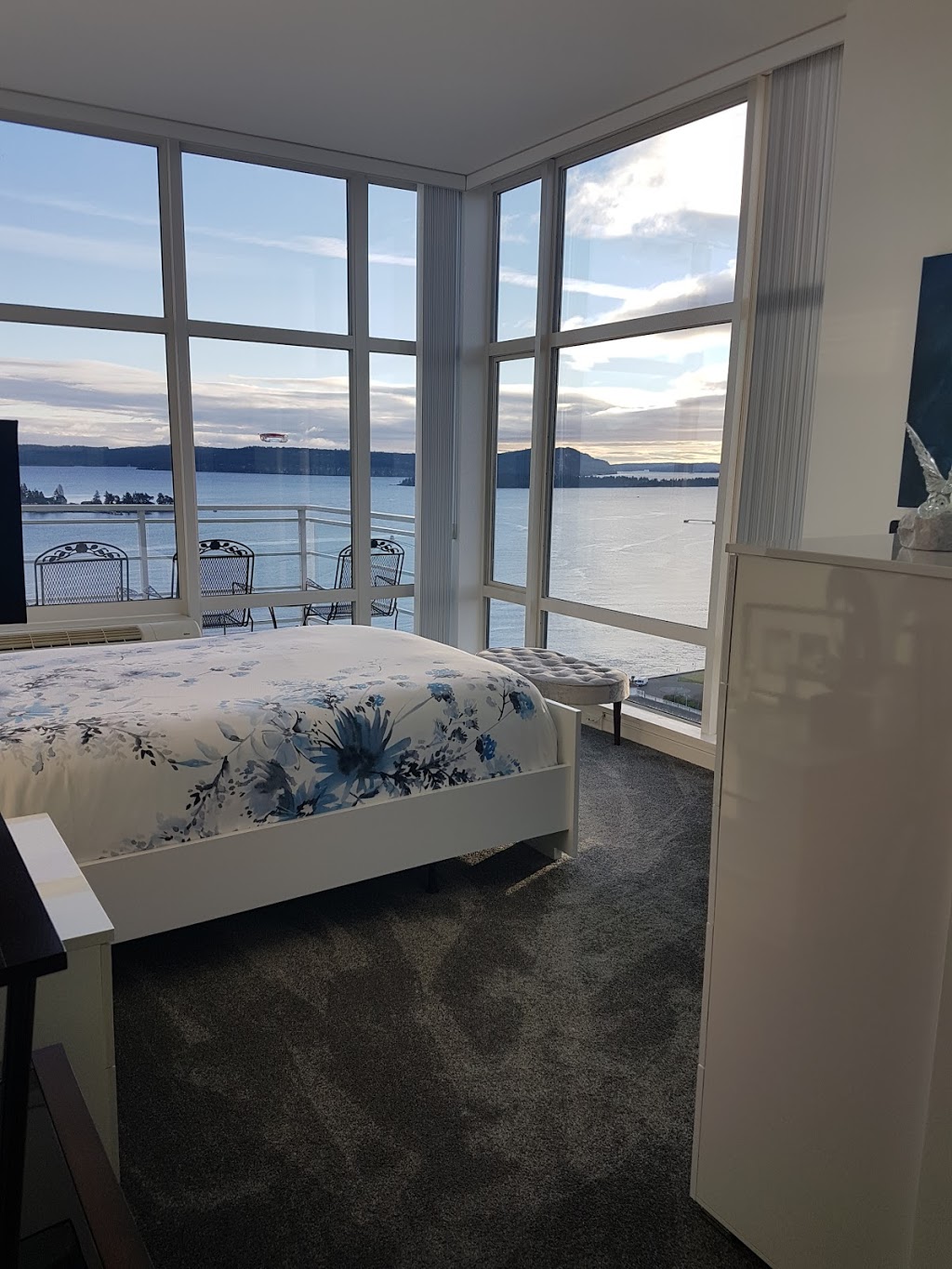 Southpaw Interiors Ltd. | 2620 S Forks Rd, Nanaimo, BC V9X 1H3, Canada | Phone: (250) 327-1317