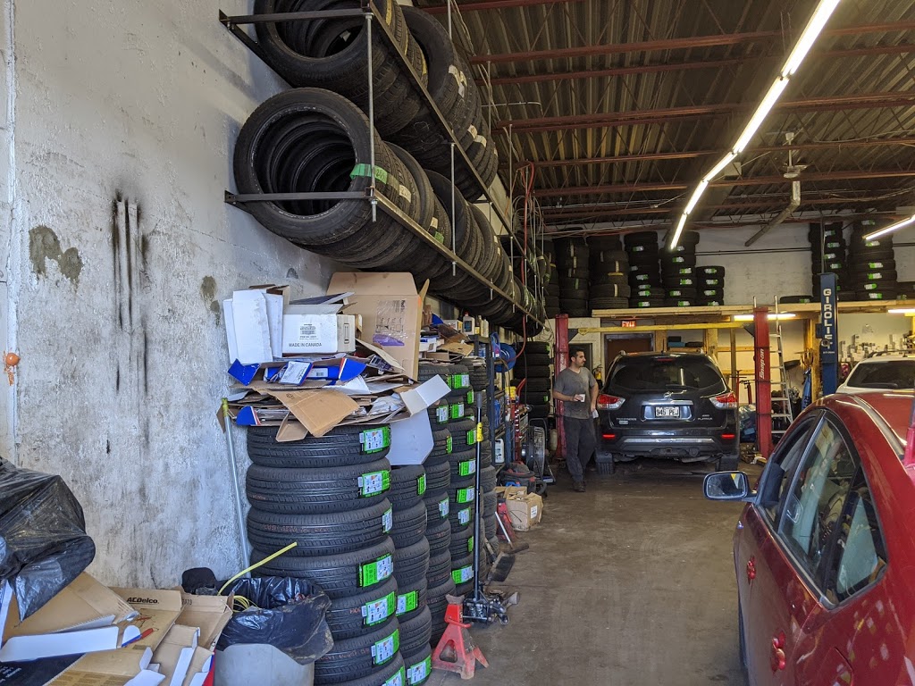 Sammys Auto Repair Center | 2535 Blackwell St Unit#101, Ottawa, ON K1B 4E4, Canada | Phone: (613) 327-6181