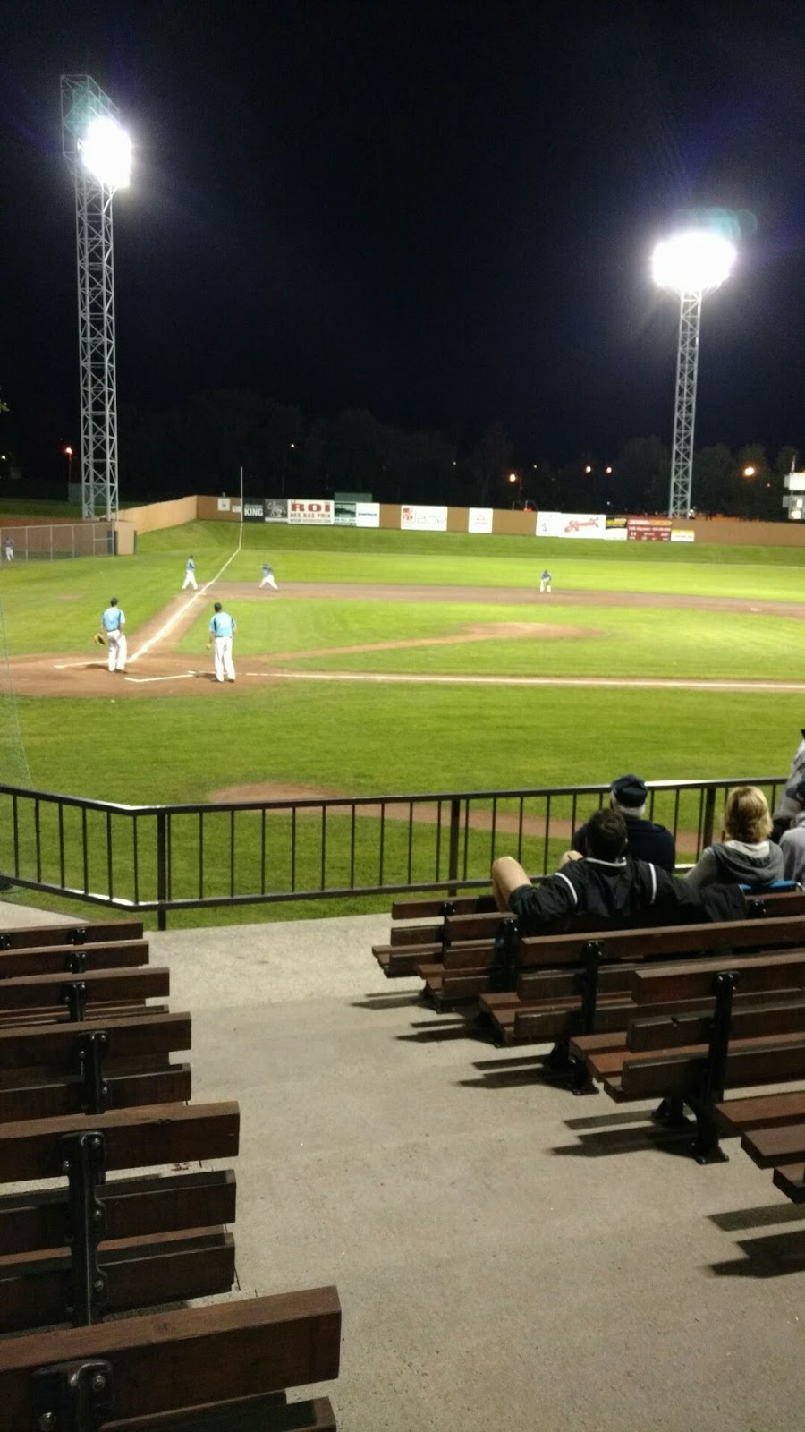 Amedée Roy Stadium | 600 Rue du Cégep, Sherbrooke, QC J1E 3T6, Canada | Phone: (819) 821-5885