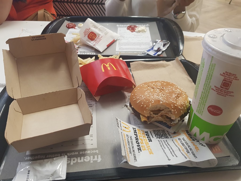 McDonalds | 193 Nicol St, Nanaimo, BC V9R 4T1, Canada | Phone: (250) 754-5123