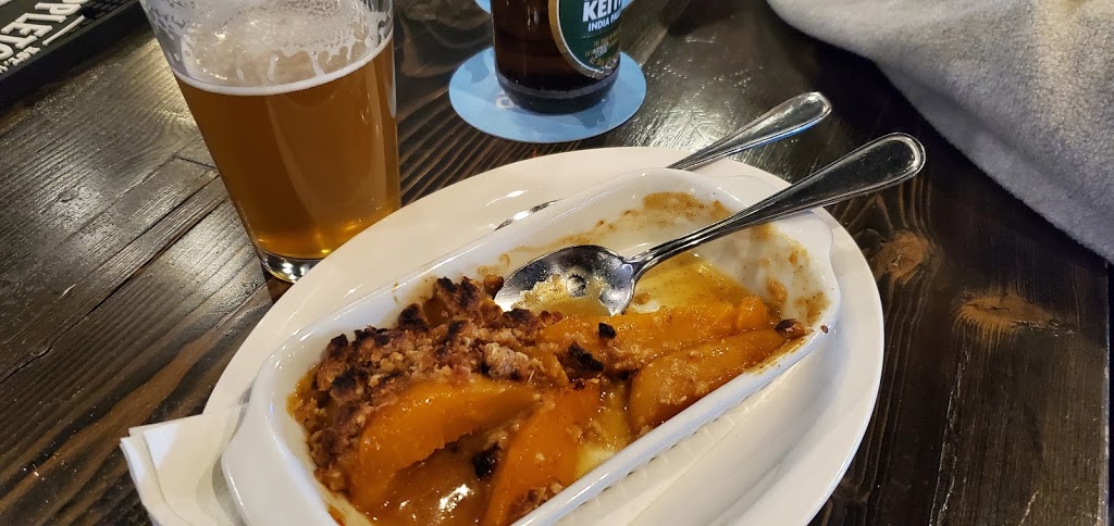 The Waterloo Kitchen and Bar | 3975 17 Ave SW, Calgary, AB T3E 0C3, Canada | Phone: (403) 455-5850