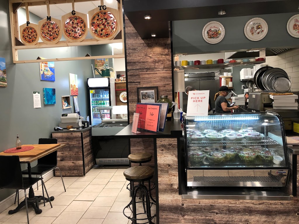 Pizzeria 5 Saveurs | 282 Rue Elgar, Montréal, QC H3E 1C9, Canada | Phone: (514) 762-1212