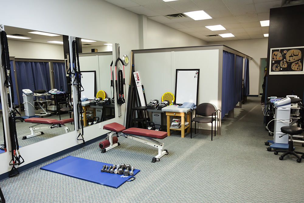 DArcy Bain Physiotherapy St.Vital | 827 Dakota St, Winnipeg, MB R2M 5M2, Canada | Phone: (204) 257-7678