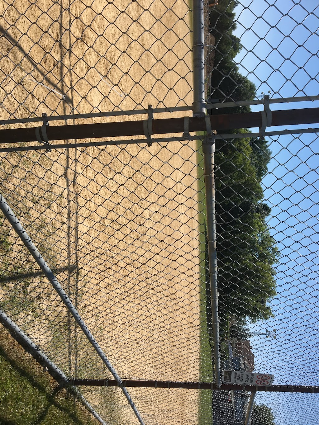 Chatsworth Park & Ball Diamond | 7 Toronto Sydenham St, Chatsworth, ON N0H 1G0, Canada | Phone: (519) 794-3232