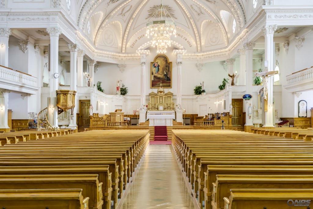 Presbytere East Broughton | 230 Rue Principale, East Broughton, QC G0N 1G0, Canada | Phone: (418) 427-2323