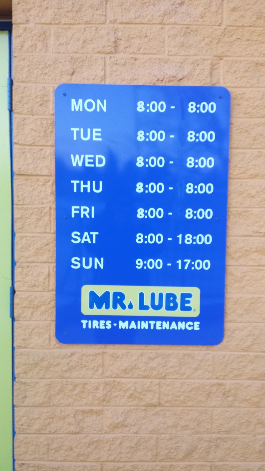 Mr. Lube in Walmart | 3800 Memorial Dr #1100, Calgary, AB T2A 2K2, Canada | Phone: (587) 296-3384