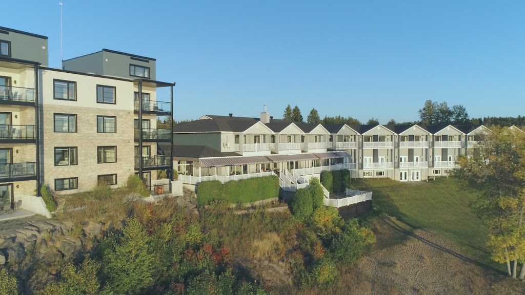 Auberge des îles | 250 Rang des Îles, Saint-Gédéon, QC G0W 2P0, Canada | Phone: (418) 549-7111