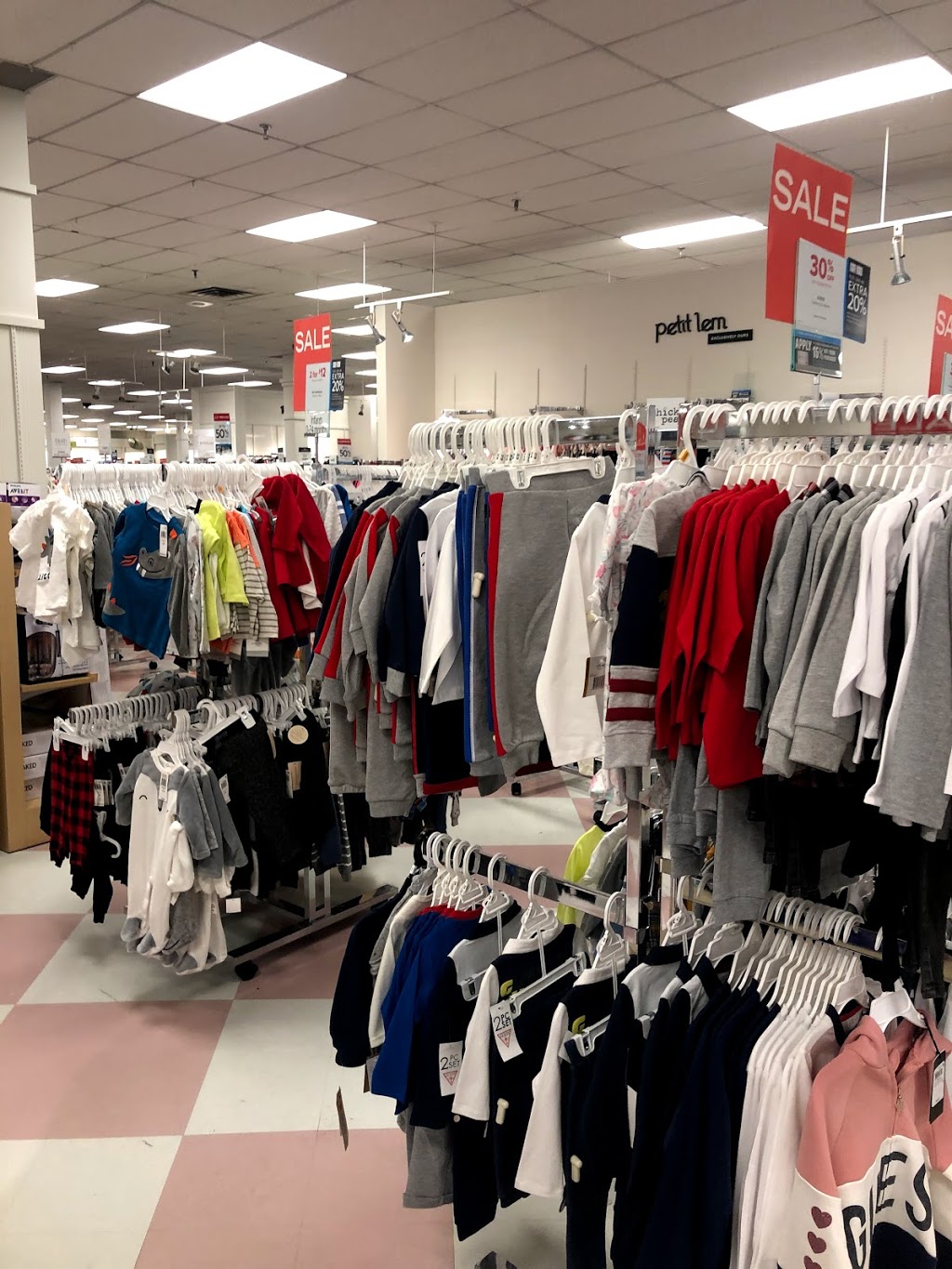 Hudsons Bay | 375 St Albert Trail, St. Albert, AB T8N 3K8, Canada | Phone: (780) 458-5800