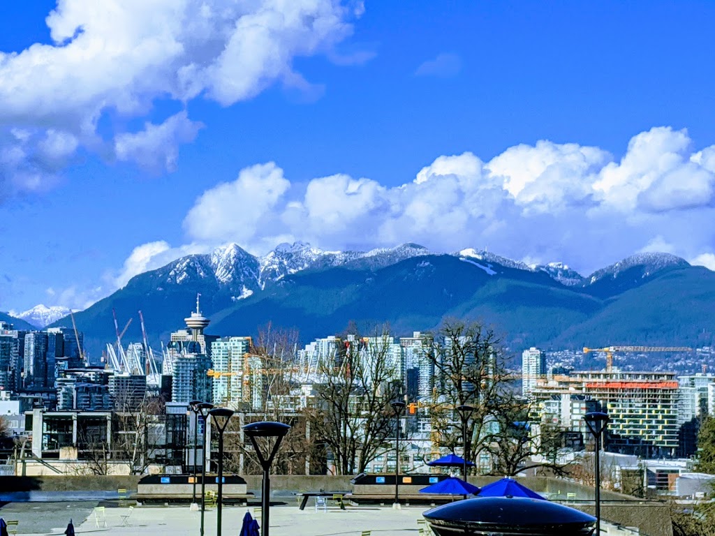 Vancouver City Hall | 453 W 12th Ave, Vancouver, BC V5Y 1V4, Canada | Phone: (604) 873-7000