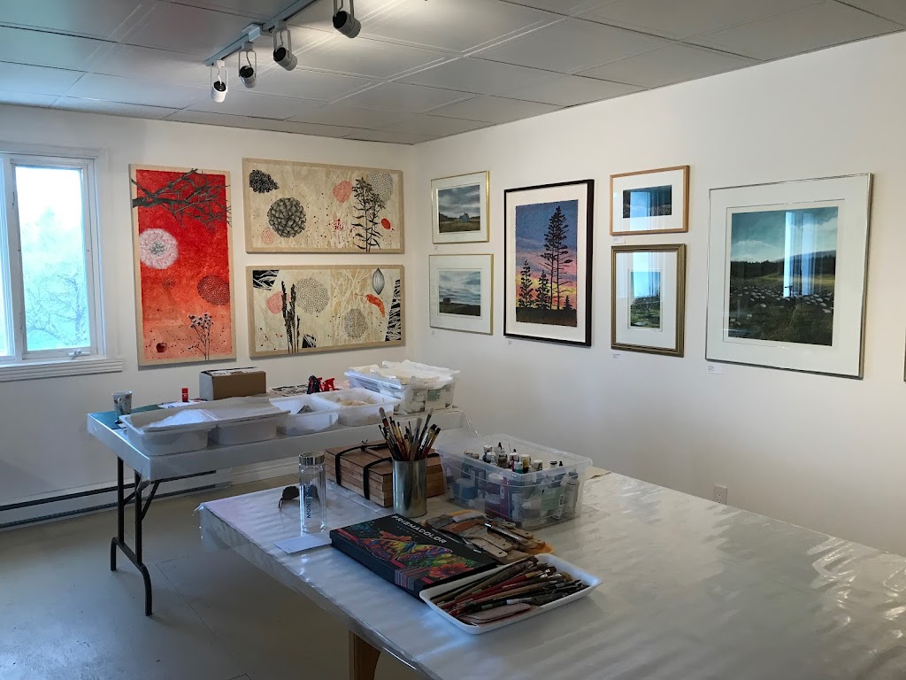 Atelier-Galerie Gaëtane Dion | 25 Chem. du Ruisseau, Sainte-Catherine-de-Hatley, QC J0B 1W0, Canada | Phone: (438) 498-9752