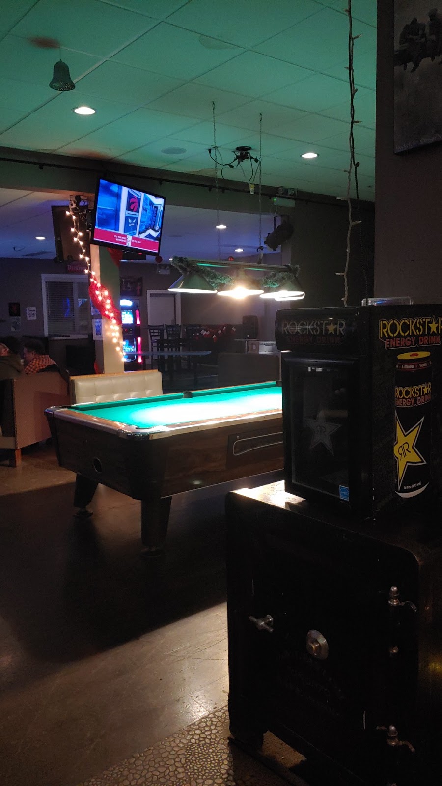 TBs Bar & Grill | 102 Main St, Watrous, SK S0K 4T0, Canada | Phone: (306) 946-3315