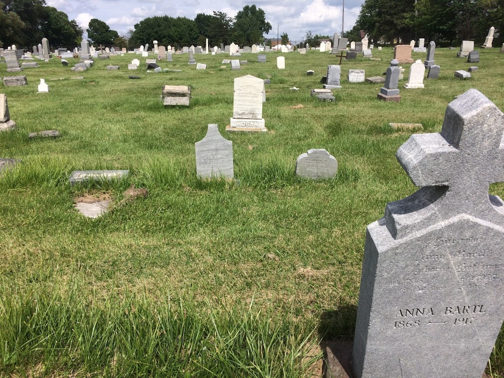 St. Francis Xavier Cemetery | Buffalo, NY 14207, USA