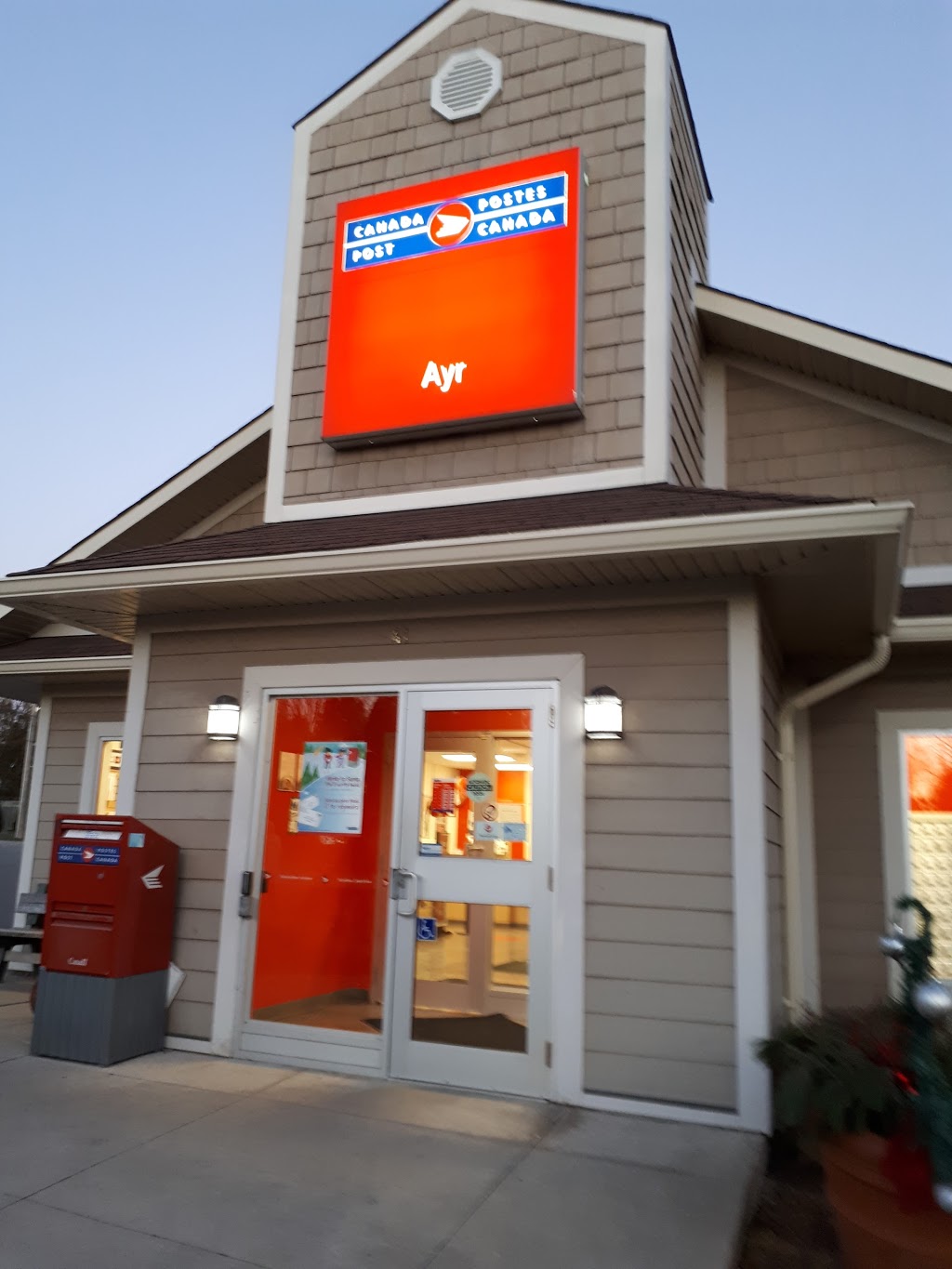 Canada Post | 41 Northumberland St, Ayr, ON N0B 1E0, Canada