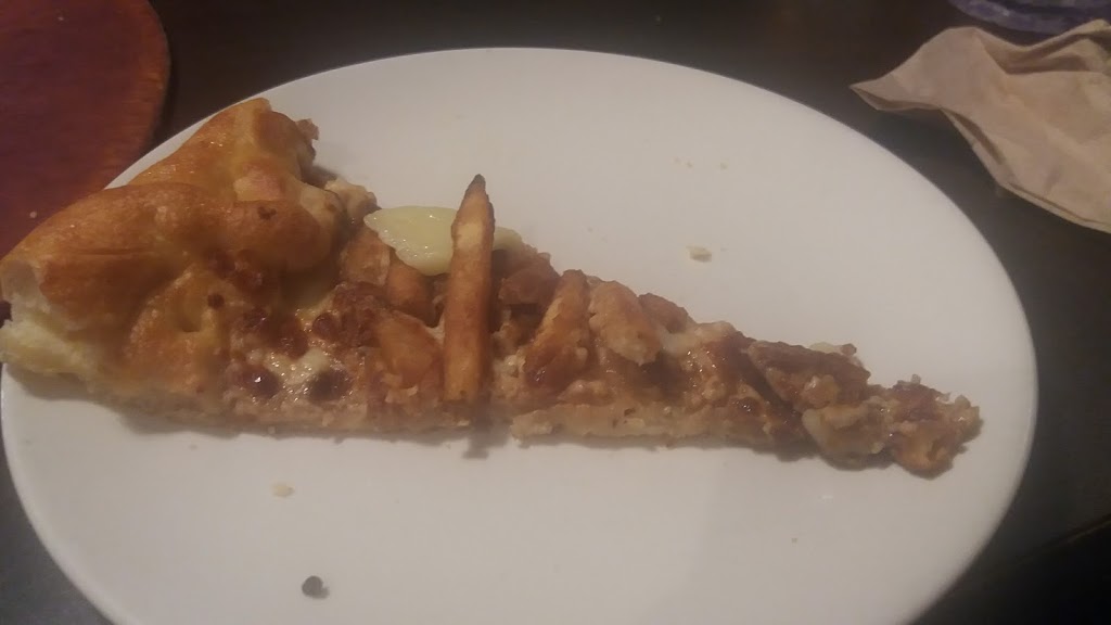 Pizza Hut | 325 Boulevard Gréber b1, Gatineau, QC J8T 8J3, Canada | Phone: (819) 561-0843