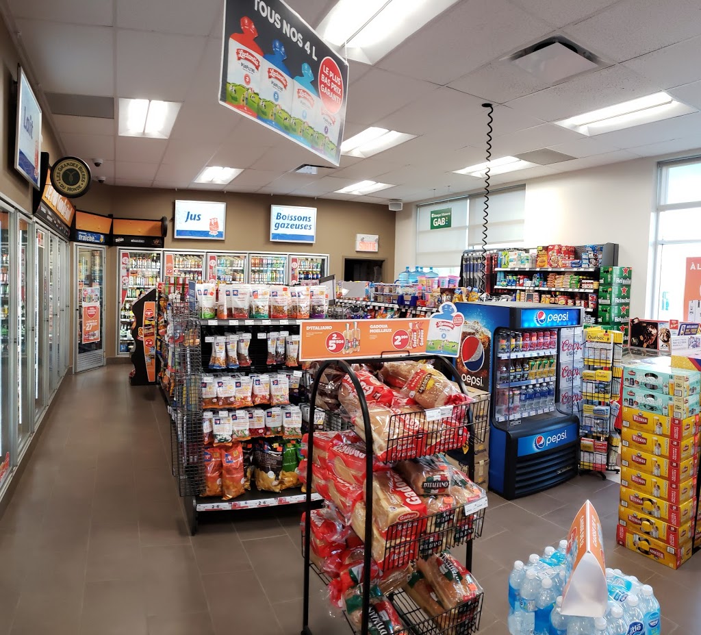 Couche-Tard | 1035 QC-243, Melbourne, QC J0B 2B0, Canada | Phone: (819) 826-2151