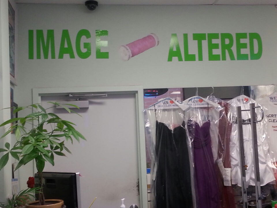 North Lane Cleaners | 1373 Lawrence Ave W, North York, ON M6L 1A4, Canada | Phone: (416) 249-6731