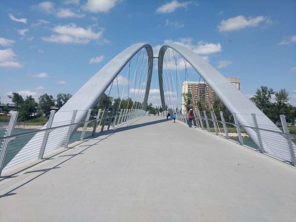 St. Patricks Island Park | 1300 Zoo Rd NE, Calgary, AB T2E 7V6, Canada | Phone: (403) 268-2489