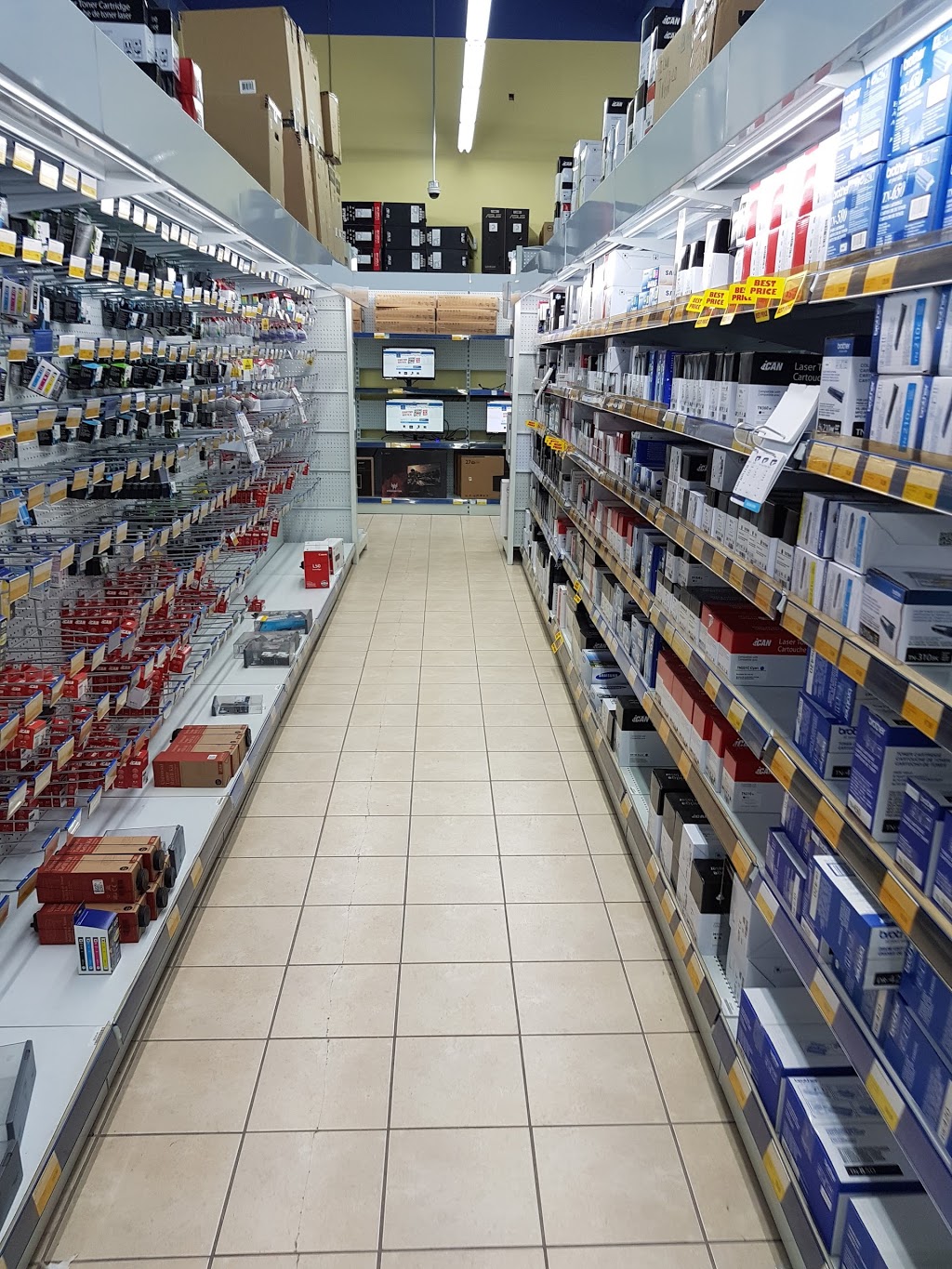 Canada Computers Vaughan | 3120 Rutherford Rd #21, Concord, ON L4K 0B1, Canada | Phone: (905) 879-1400