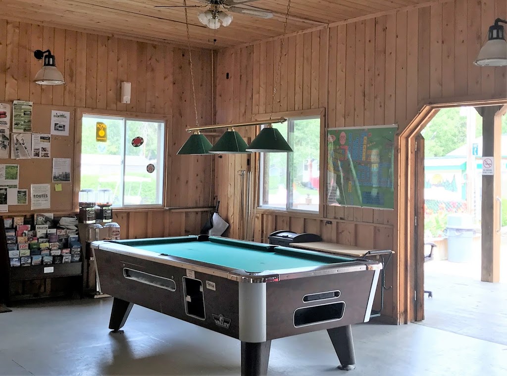 Sleepy Cedars Family Camping | 1893 Manotick Station Rd, Greely, ON K4P 1H2, Canada | Phone: (613) 821-0756