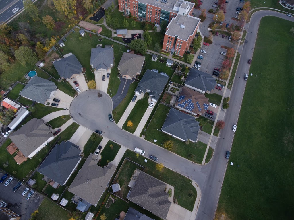 Jordan Clark REMAX Garden City Realty | 135 Lake St, St. Catharines, ON L2R 5Y2, Canada | Phone: (905) 401-0695