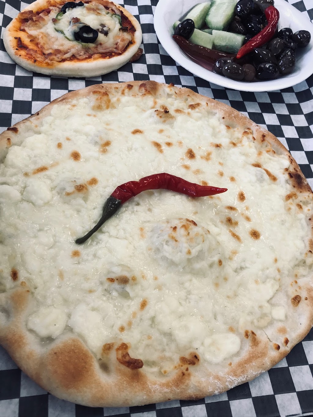 Reef Bakery | 775 Southdale Rd E Unit 3, London, ON N6E 1R9, Canada | Phone: (519) 204-3434