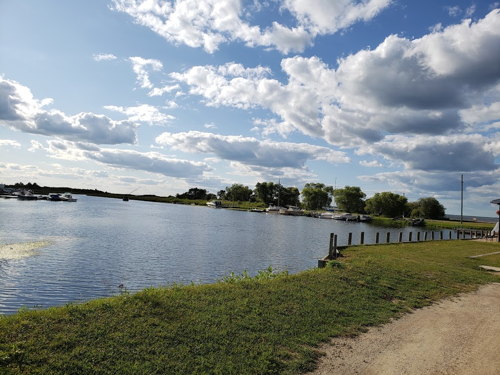 Buffalo Point Resort | 20 Buffalo Point Rd, Buffalo Point, MB R0A 2W0, Canada | Phone: (204) 437-2777