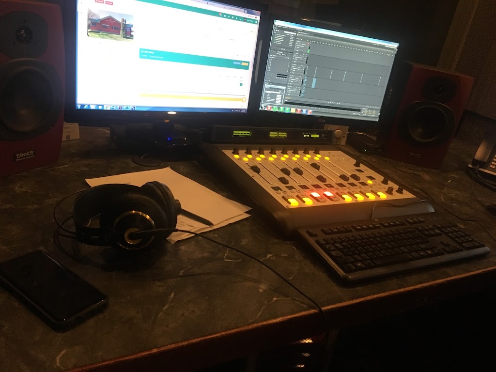 90.3 AMP Radio | 1110 Centre St N, Calgary, AB T2E 2R2, Canada | Phone: (403) 736-3835