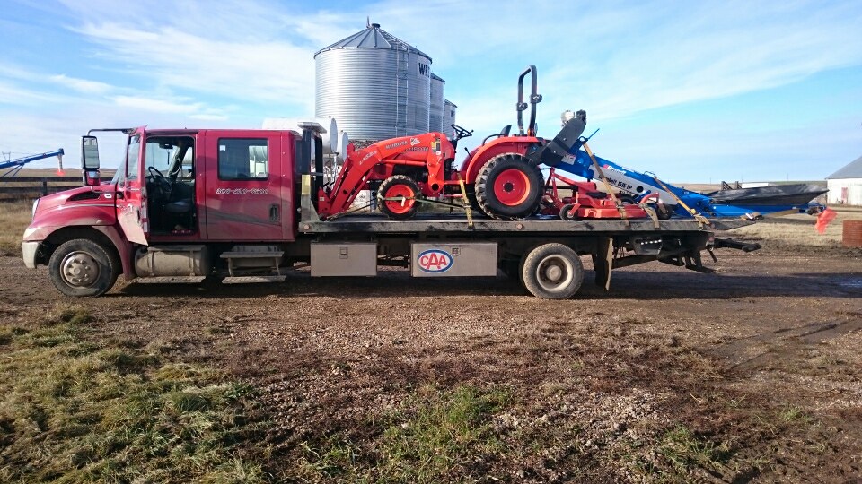 Dakota Towing Ltd | 1350 Caribou St E, Bushell Park, SK S0H 0N0, Canada | Phone: (306) 513-8697