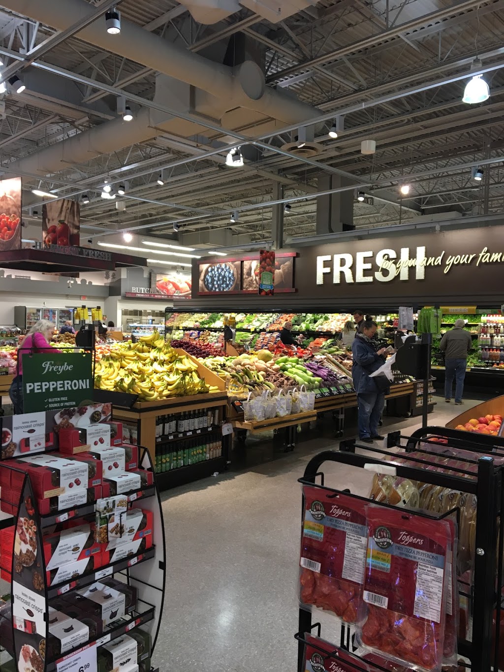 Creekside Shopping Centre | 12432 Symons Valley Rd NW #57, Calgary, AB T3P 0A3, Canada | Phone: (403) 235-3443